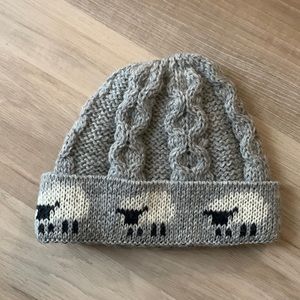 100% wool hat with sheep detail from the UK
